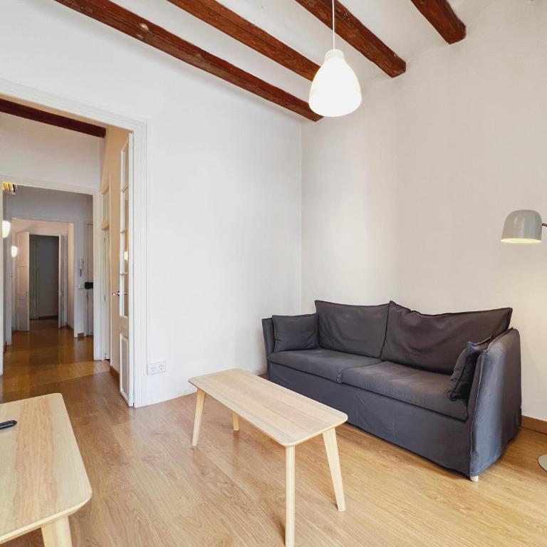Stay U-nique Apartments Vila de Gracia - Four-Bedroom Apartment - 10