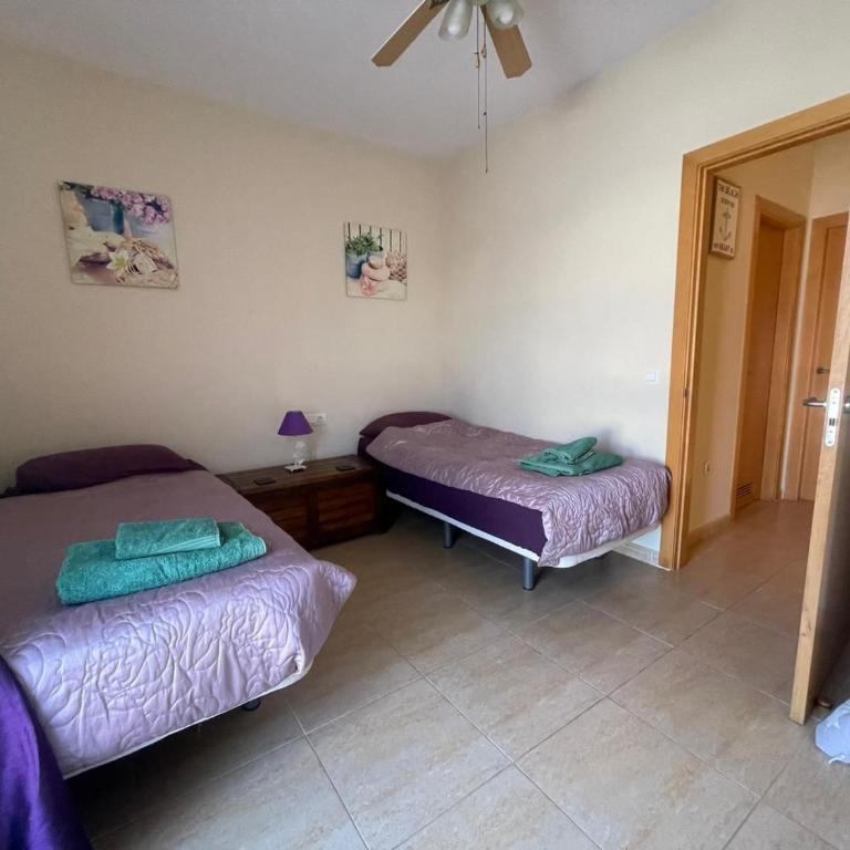 Mi casa su casa - Two-Bedroom House - 10