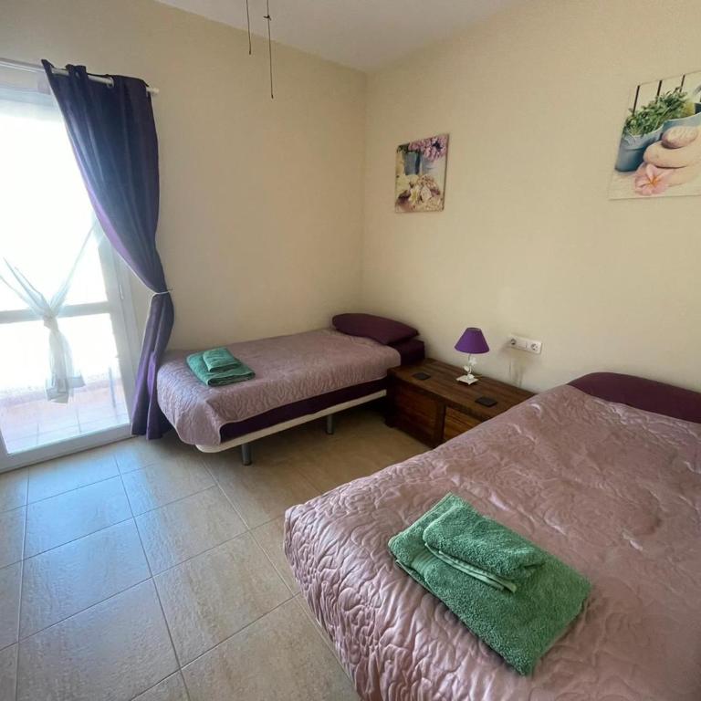Mi casa su casa - Two-Bedroom House - 13