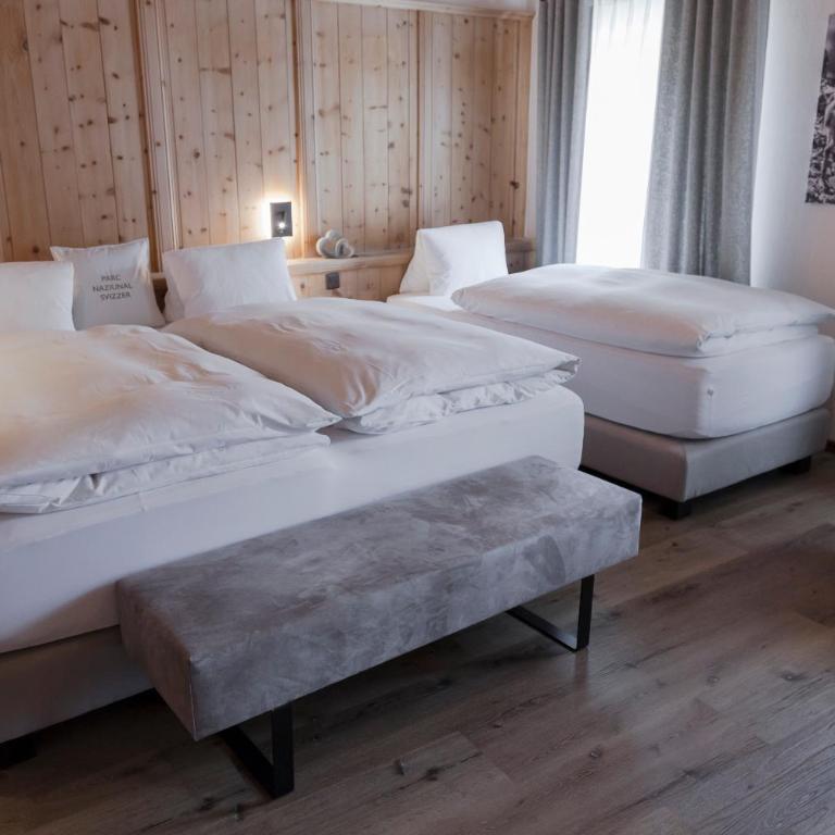 Hotel Baer & Post Zernez - Dreibettzimmer - 2