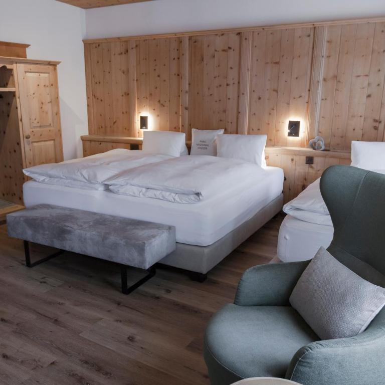 Hotel Baer & Post Zernez - Dreibettzimmer - 3