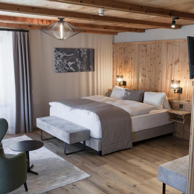 Hotel Baer & Post Zernez - Superior Doppelzimmer - 5