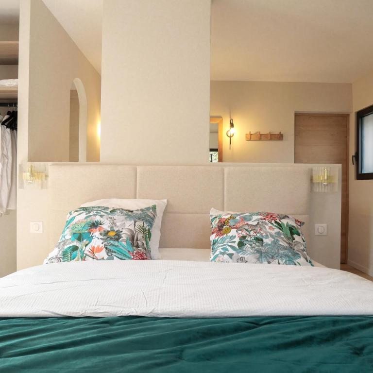 L'Espigoulié - Chambre Double avec Patio - 9