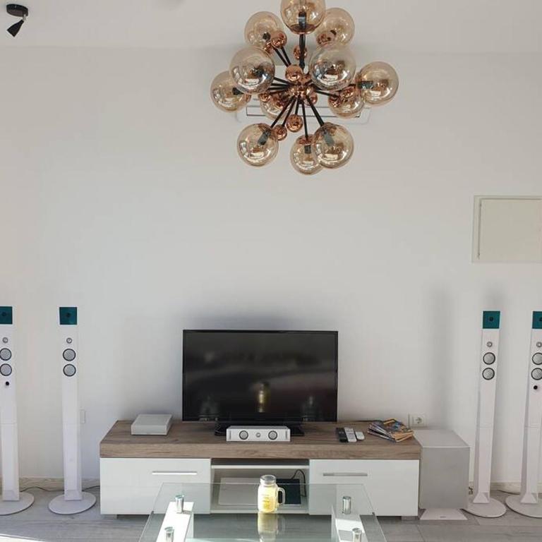 Beautiful apartment in Tivat - Apartman sa 2 Spavaće Sobe - 4