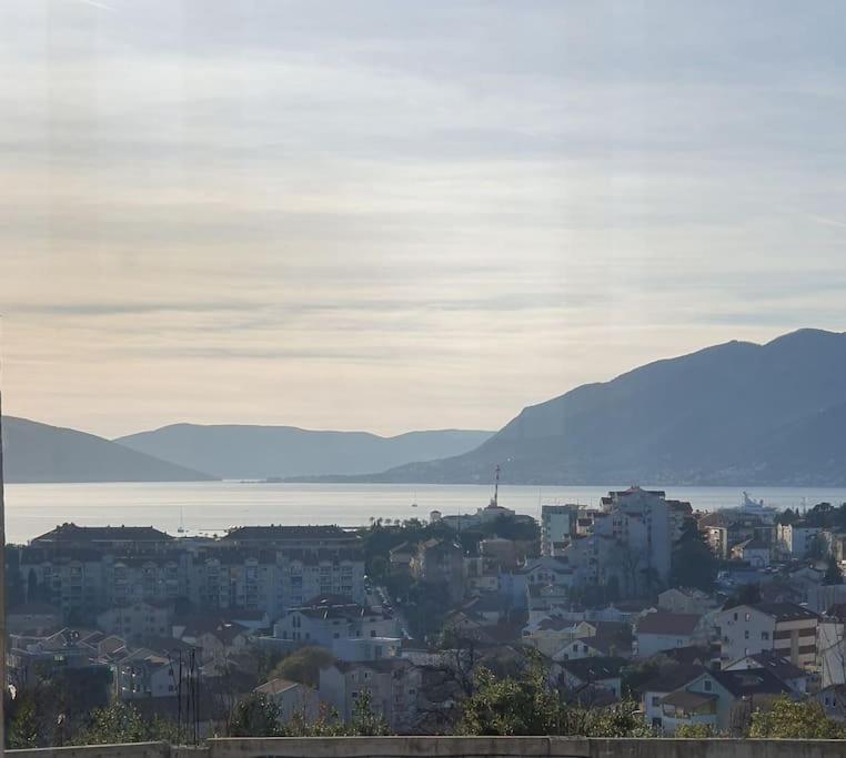 Beautiful apartment in Tivat - Apartman sa 2 Spavaće Sobe - 13