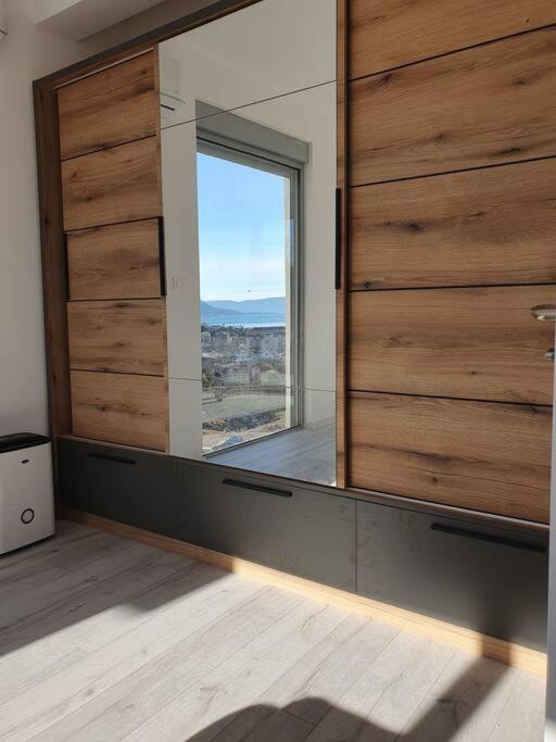 Beautiful apartment in Tivat - Apartman sa 2 Spavaće Sobe - 25