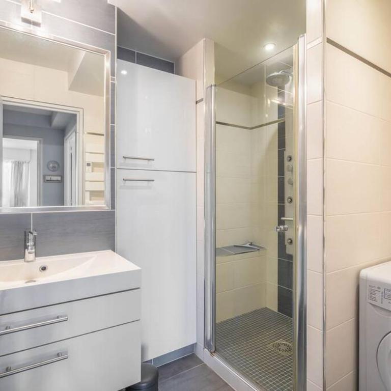 La mer à vos pieds, la plage à 50m - Apartment mit 1 Schlafzimmer - 3