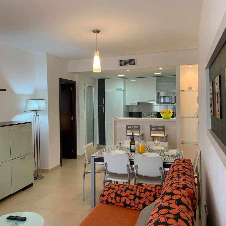 Impresionante piso de planta baja cerca al mar! - Apartment with Pool View - 5