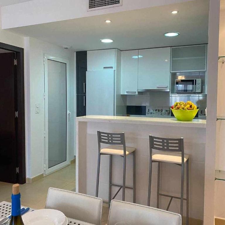 Impresionante piso de planta baja cerca al mar! - Apartment with Pool View - 6