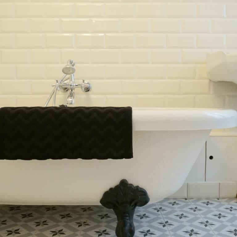 Little Suite - Oscar - Studio-Apartment - 5