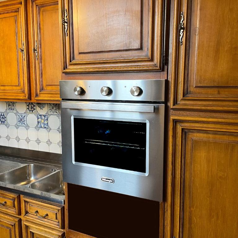 D/T Elegant & Spacious Flat 2' walk train station - Apartment - 46