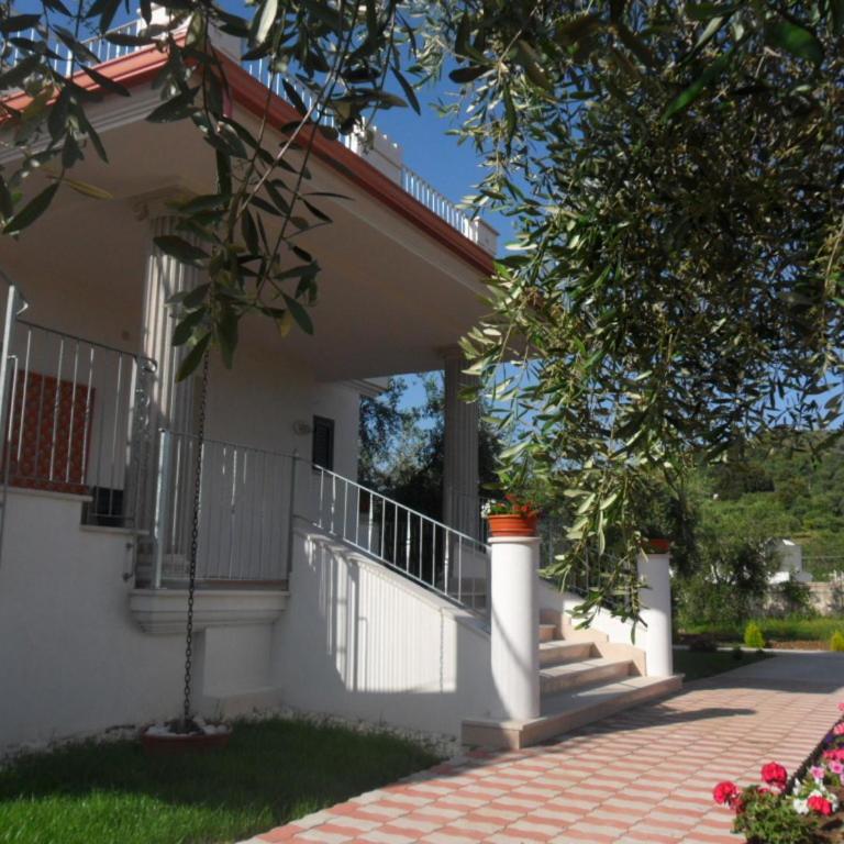 Piana dei Greci - Casa con 1 Camera da Letto e Terrazza - 4