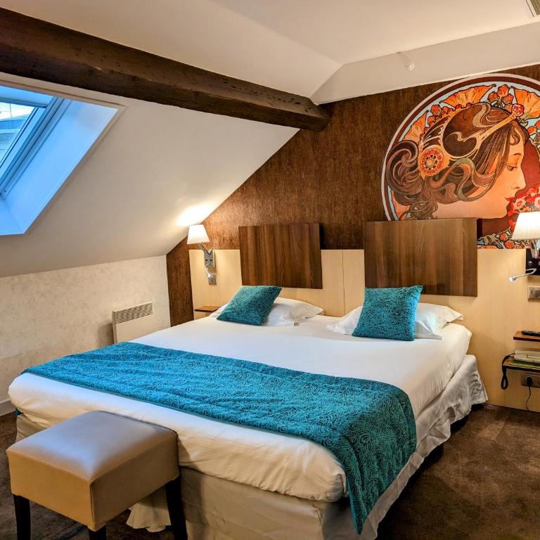 HOTEL ARVERNA VICHY - ClT'HOTEL - Chambre Double Confort avec 1 Lit de 160 cm - 8