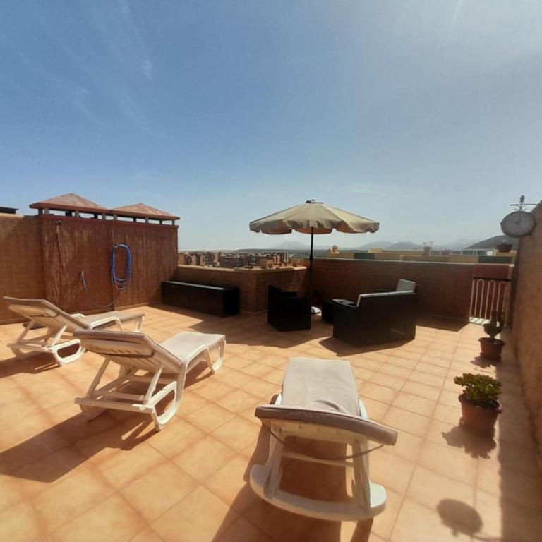 Brisas Fuerteventura: optic fiber,solarium,BBQ - Two-Bedroom Apartment - 33