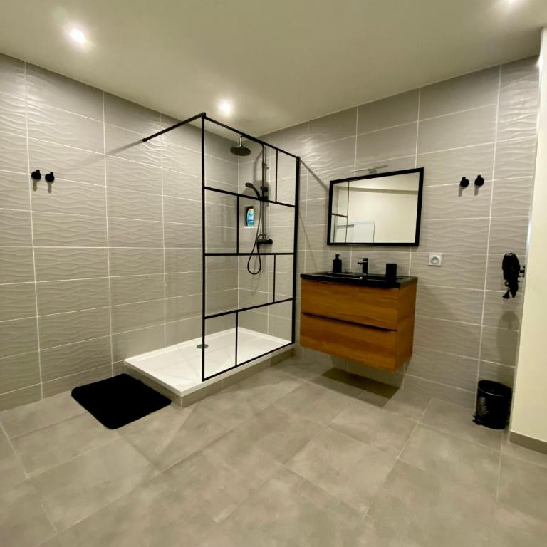 Maison face à la cité - Chambre Double - 10
