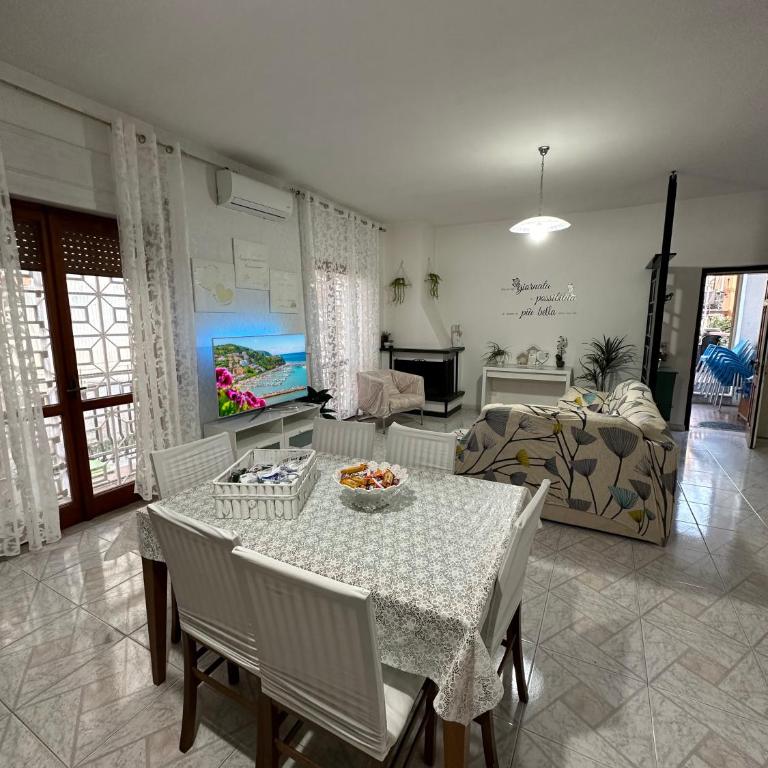 Casa vacanze Soleluna - Appartamento con 2 Camere da Letto - 1