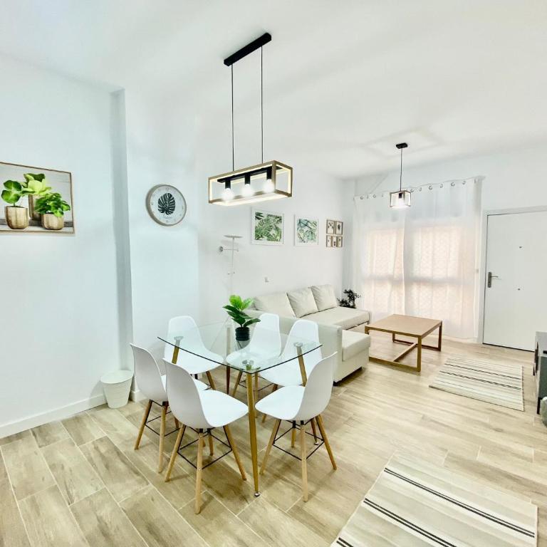 Puente Praga Aparment - Two-Bedroom Apartment - 1