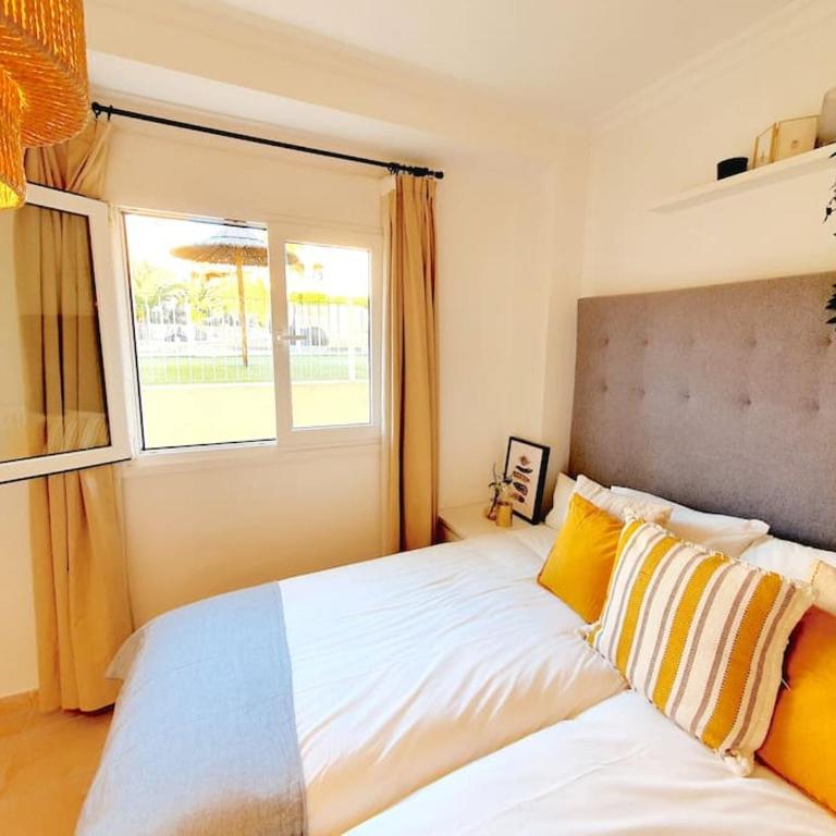 PtBja Amelia Altaona Golf - Two-Bedroom Apartment - 6