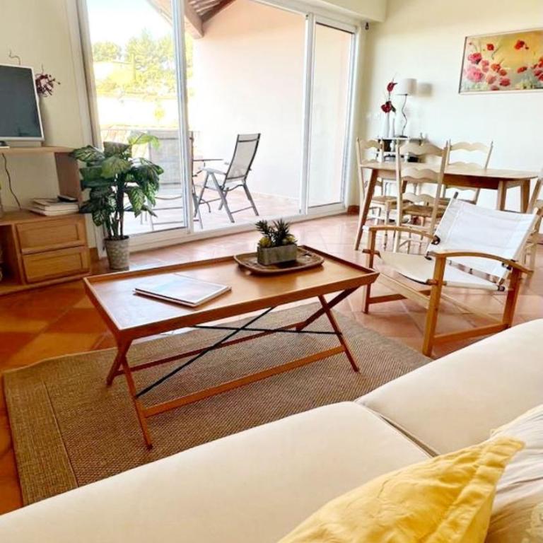 HAMEAU DES AMANDIERS VUE MER - PISCINE, GOLF et TENNIS PRIVE - Appartement 2 Chambres - 13