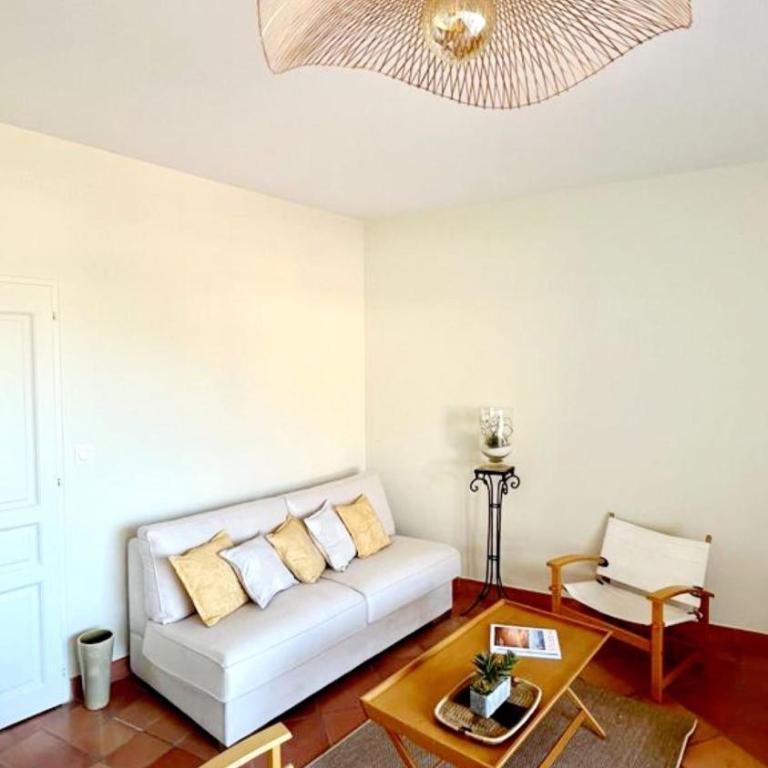 HAMEAU DES AMANDIERS VUE MER - PISCINE, GOLF et TENNIS PRIVE - Appartement 2 Chambres - 8