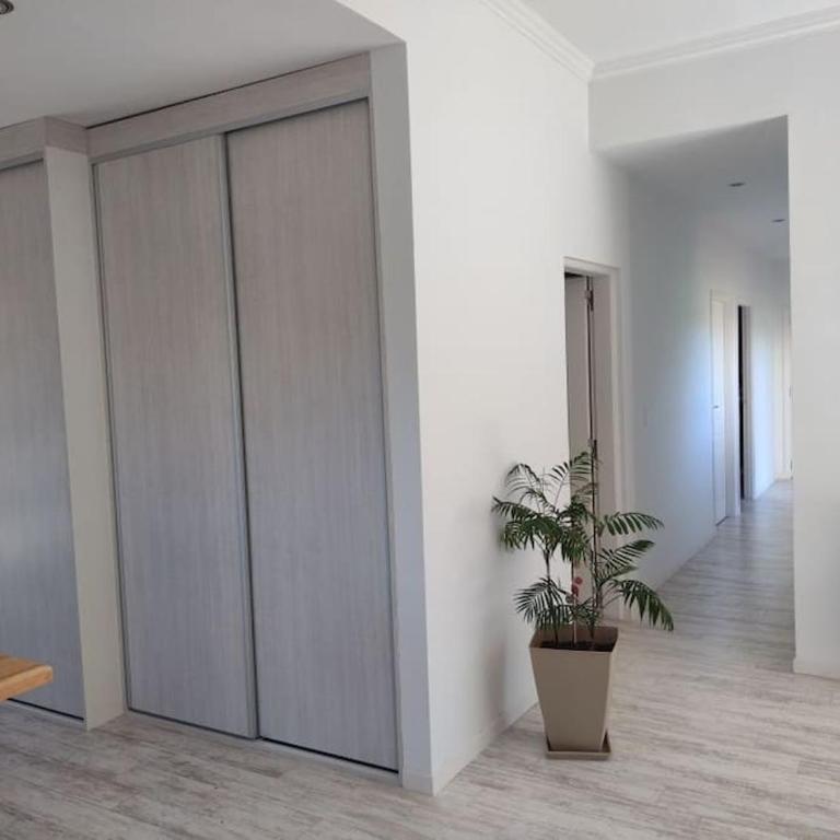 casa con pileta climatizada, tiempo para descansar, Pilar - Casa Unifamiliar de 3 dormitorios - 17