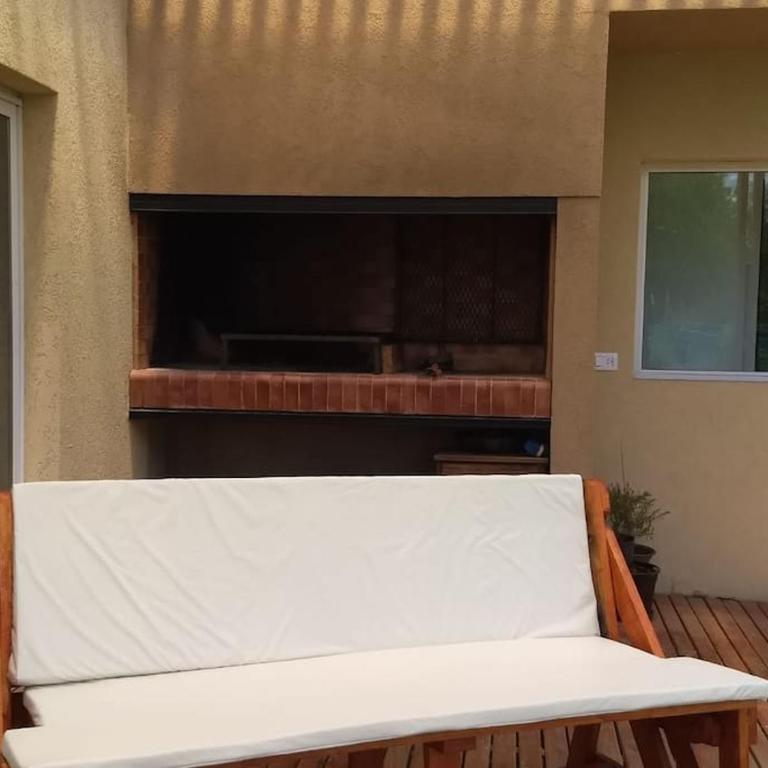 casa con pileta climatizada, tiempo para descansar, Pilar - Casa Unifamiliar de 3 dormitorios - 21