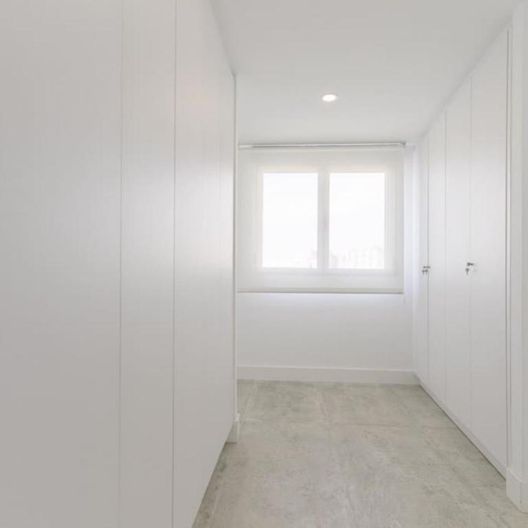 Moderno y completo apartamento frente al mar - Apartamento de 2 dormitorios - 18