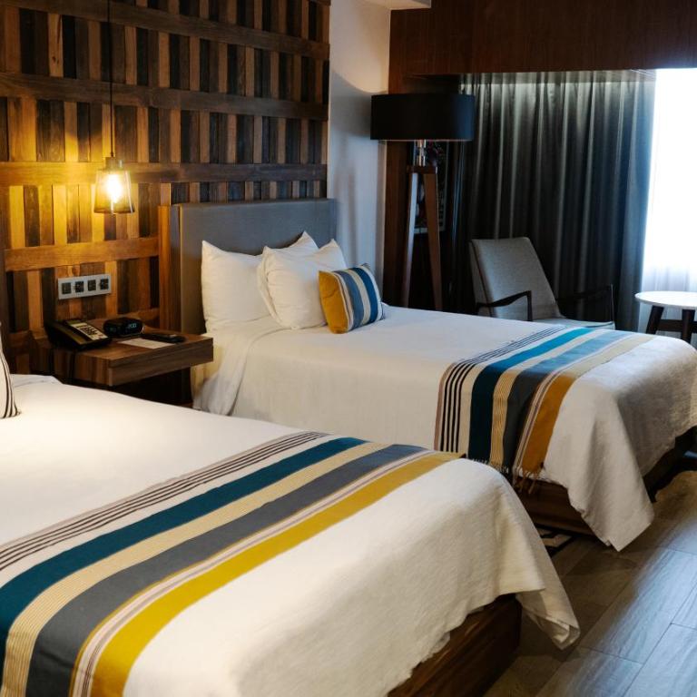 Hotel Indigo Guadalajara Expo by IHG - Habitación Doble Estándar con 2 camas dobles - 1