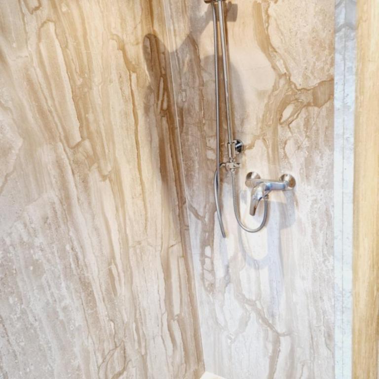 Gasthof Dorfschenke - Deluxe Doppelzimmer mit Dusche - 5