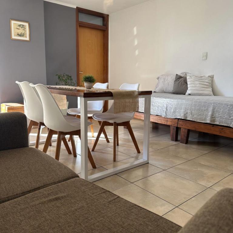 Dpto Paraná - Piscina, calefacción y aire acond - Apartamento de 1 dormitorio - 1