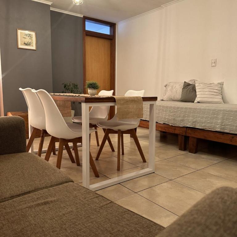Dpto Paraná - Piscina, calefacción y aire acond - Apartamento de 1 dormitorio - 7