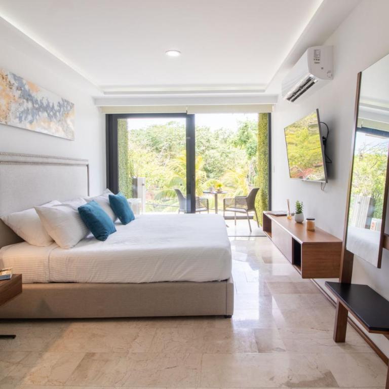 One Paralia - Studio Balcony & Rooftop Pool - 10