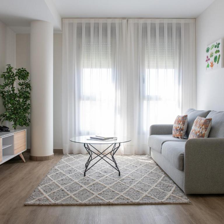 Aura Park Aparthotel Fira Barcelona - Suite Superior - 5