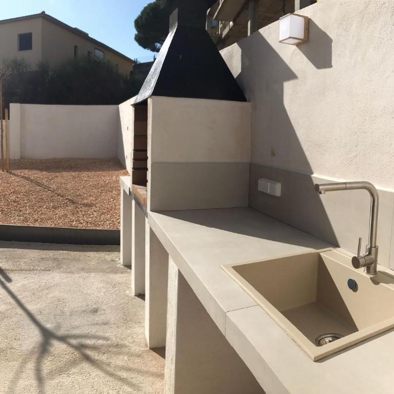 Apartament amb terrassa i parking - Apartamento de 2 dormitorios - 7