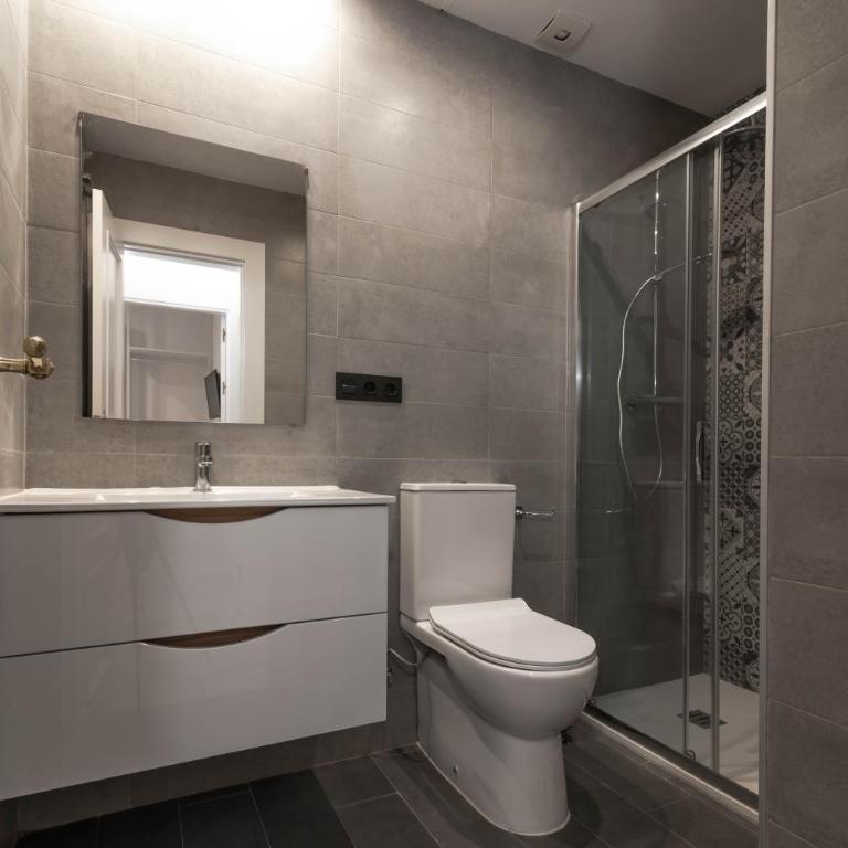 Granadi Apartamentos - Two-Bedroom Apartment - 3