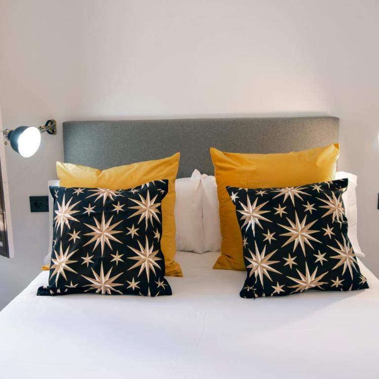 Granadi Apartamentos - Two-Bedroom Apartment - 9
