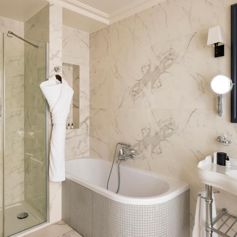 Pavillon Faubourg Saint-Germain & Spa - Suite Junior - 4