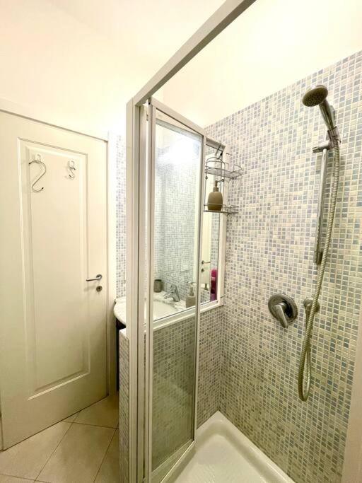 Splendido trilocale a due passi dal mare - Appartamento con 2 Camere da Letto - 16