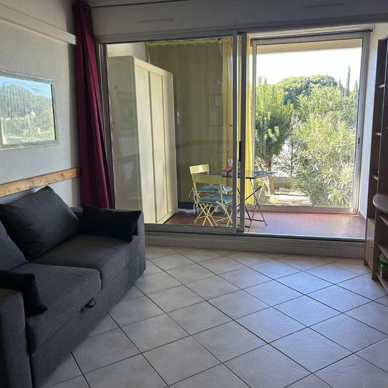 Studio climatisé avec piscine et parking - 4 couchages - Port Camargue - FR-1-250-194 - Appartamento (4 Adulti) - 1