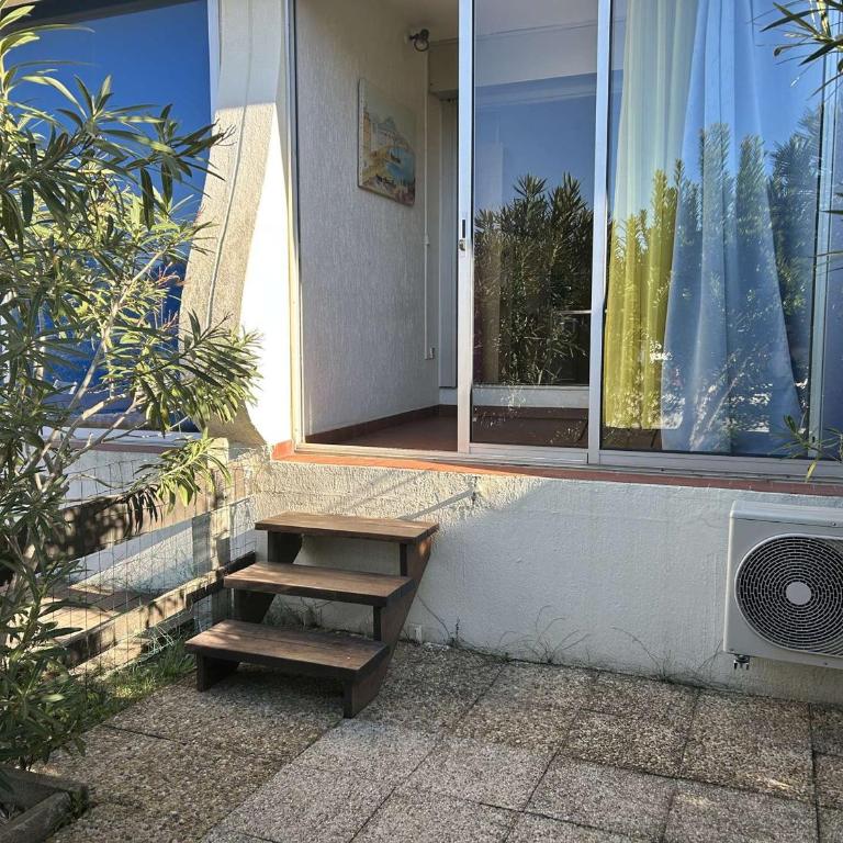 Studio climatisé avec piscine et parking - 4 couchages - Port Camargue - FR-1-250-194 - Appartamento (4 Adulti) - 4