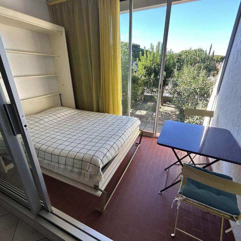 Studio climatisé avec piscine et parking - 4 couchages - Port Camargue - FR-1-250-194 - Appartamento (4 Adulti) - 6
