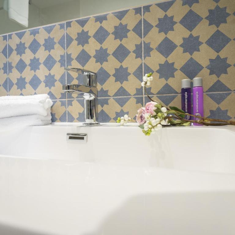 Hotel San Lorenzo Boutique Plaza - Classic Double Room - 4