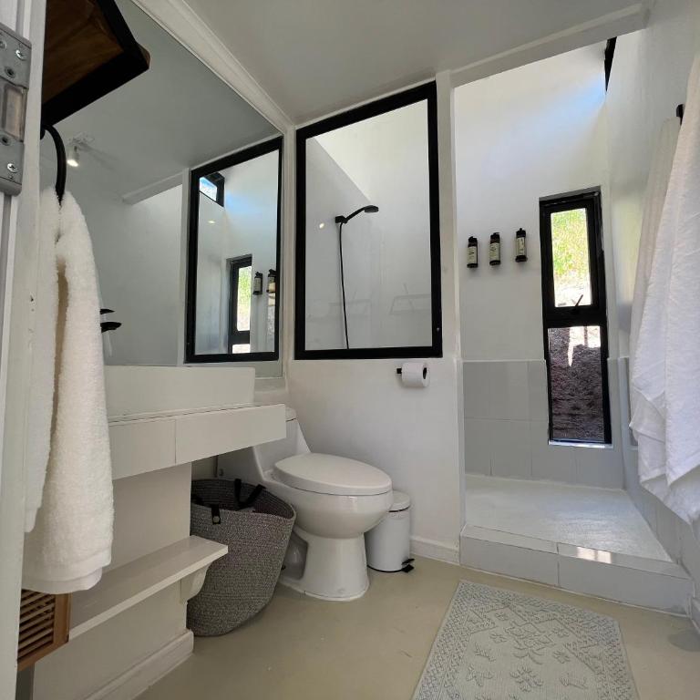 Glaciar de Roca Lofts - Estudio con cama extragrande y sofá cama - 12