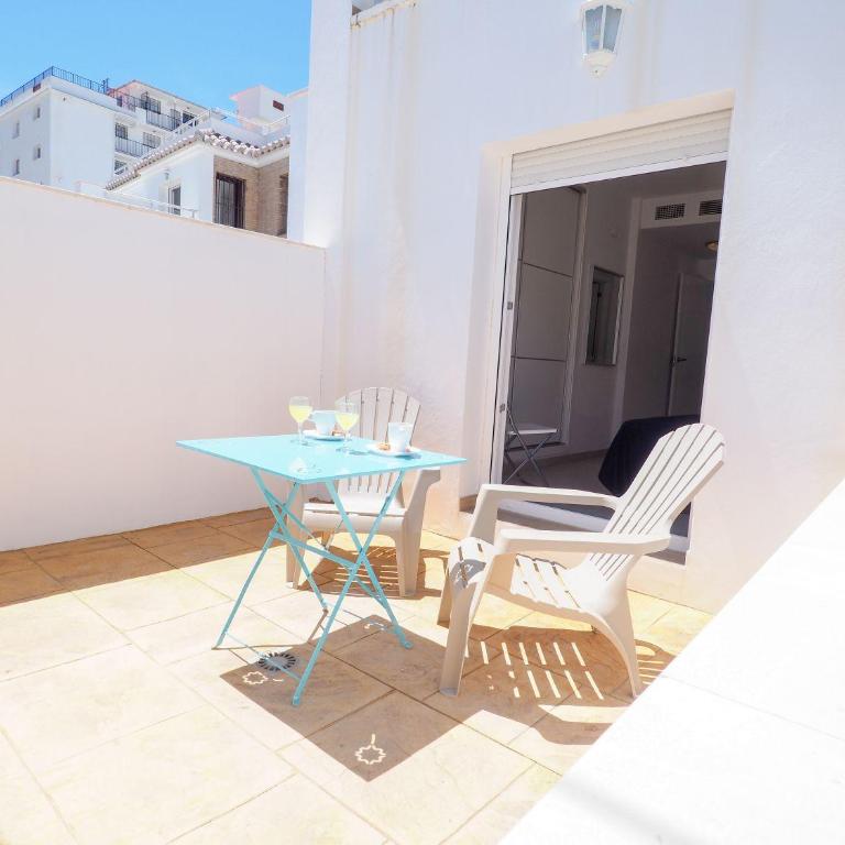 Nerja Paradise Rentals - Villa Topaz - Villa - 17