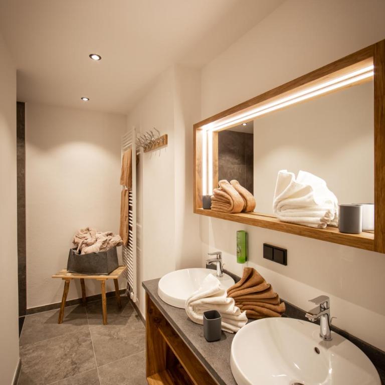 Brunnenhof Oberstdorf - Ferienwohnungen mit Hotel Service - Superior Suite - 4