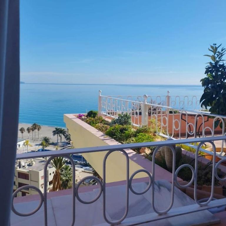 Amazing 3 bedroom townhouse close to Burriana, Nerja - Apartamento de 3 dormitorios - 35
