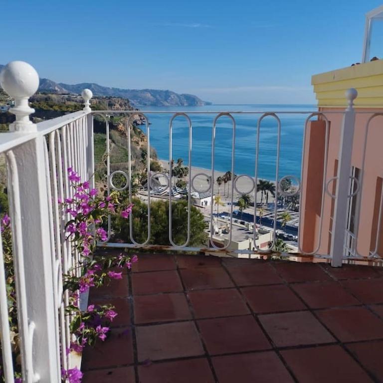 Amazing 3 bedroom townhouse close to Burriana, Nerja - Apartamento de 3 dormitorios - 21