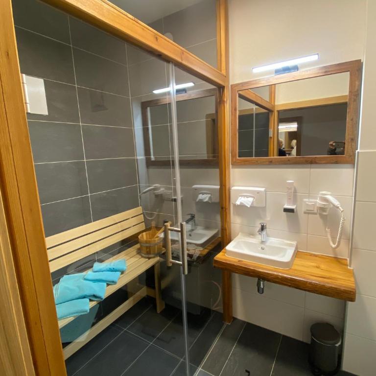 Alpenhotel & Aparthotel Lanz - Superior Apartment mit Sauna - 17