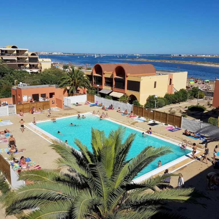 Gruissan studio aux Amarines au bord de la plage du Grazel - Studio - 1