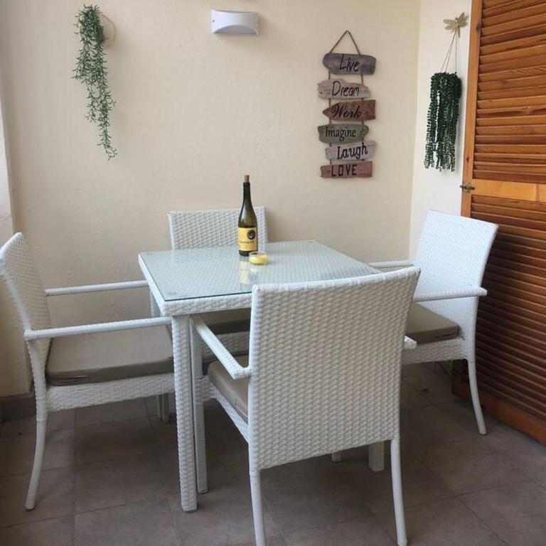 Monte Duquesa large 2 bed ground floor, close to Port and Beach with communal pool - Apartamento de 2 dormitorios - 25